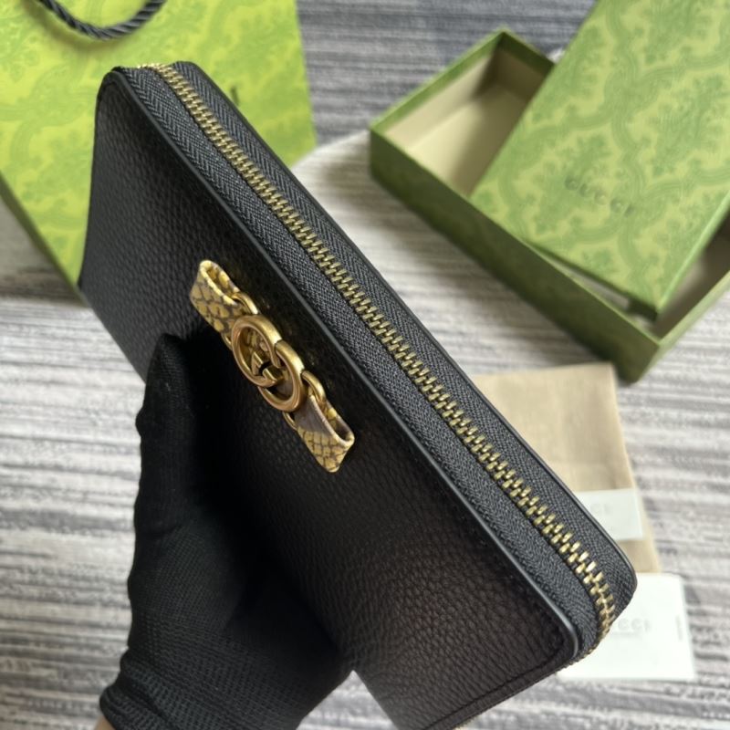 Gvc*1 purse